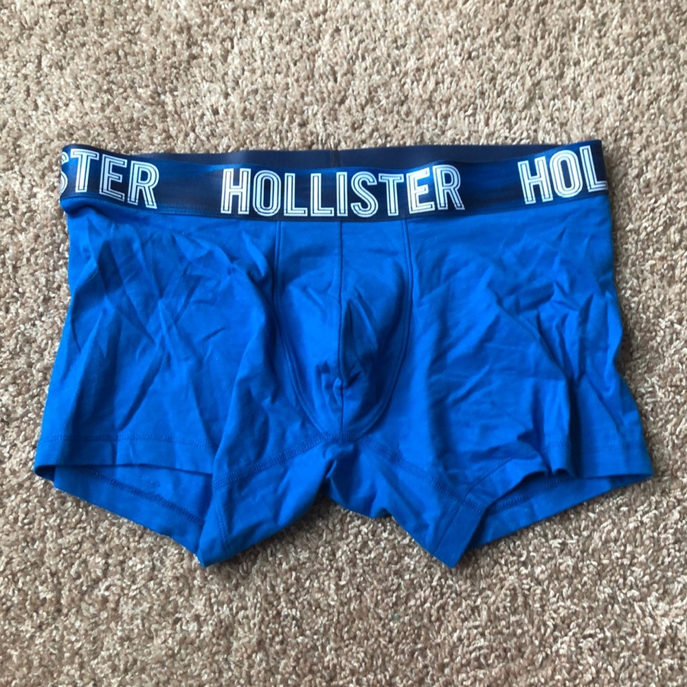 New Hollister Boxers Size L